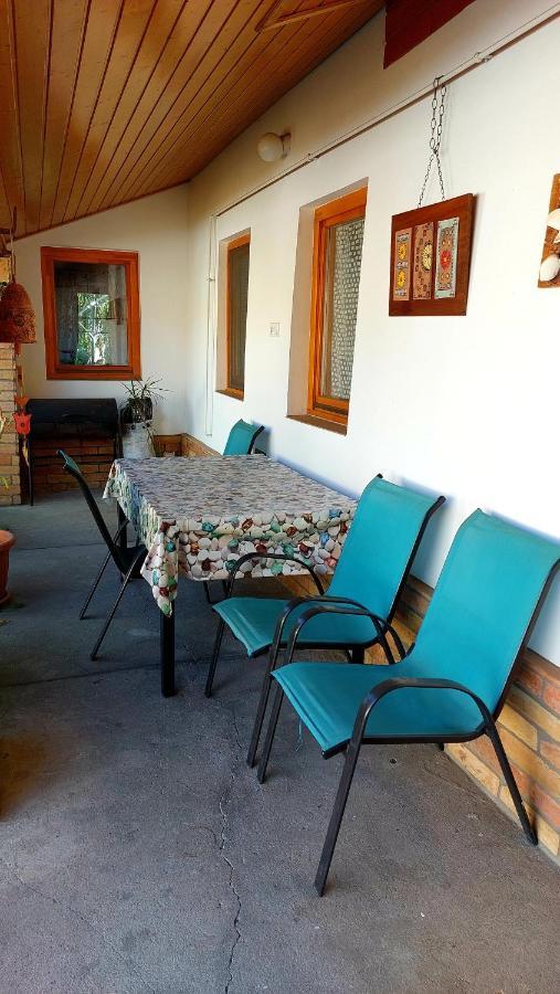 Mandula Apartman Szeged Exteriör bild